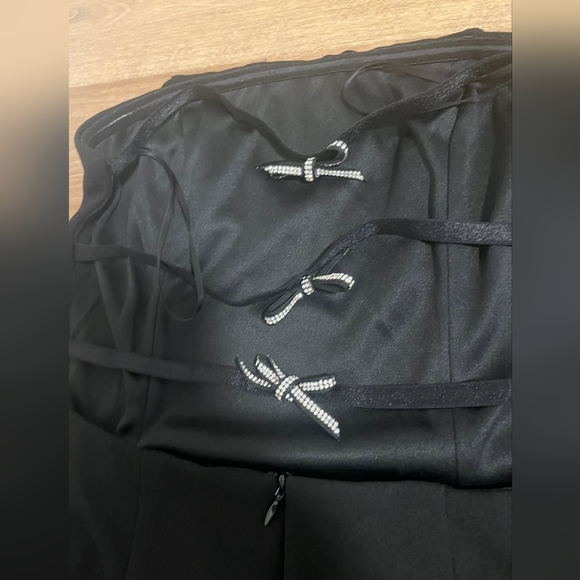 Dress - Mini tube dress with straps at the back - Picture 6 of 9